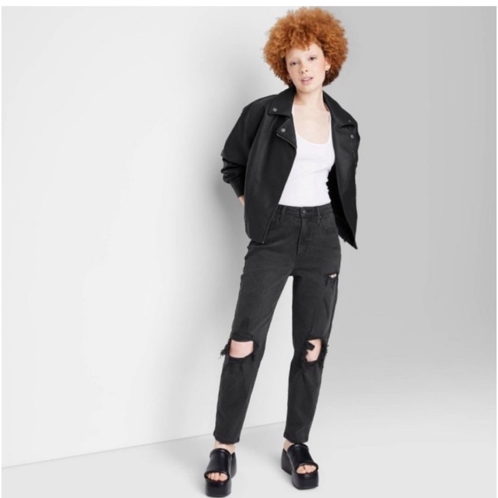 NWT super high waist tapered jeans in black denim